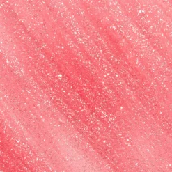 Adopt Glittery Lip Gloss With A Wow Effect!