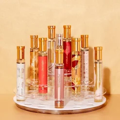 Adopt Le Carrousel A Parfums New